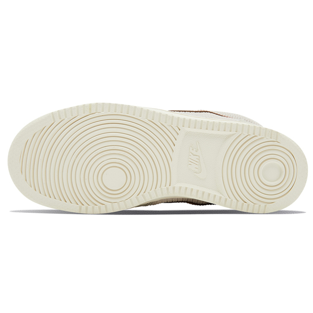 Nike Court Borough Mid Prem