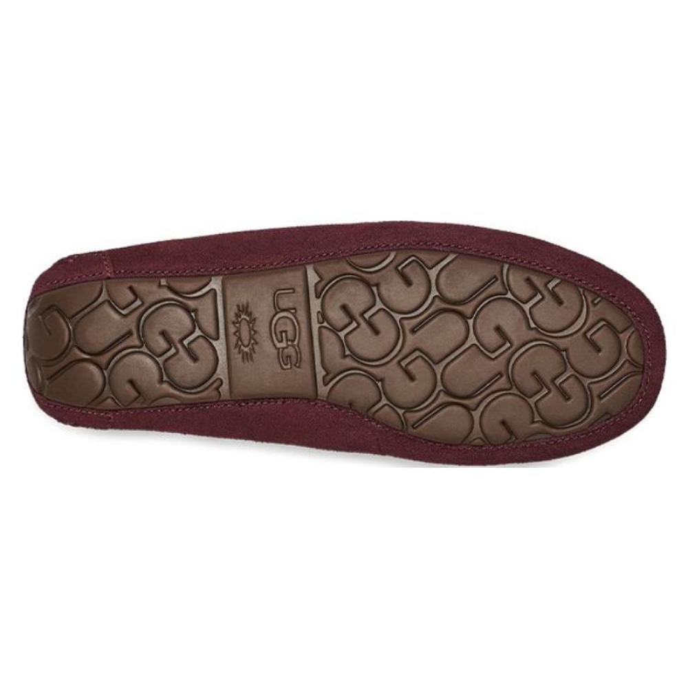 UGG Leisure