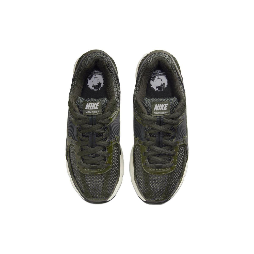 Nike Air Zoom Vomero 5