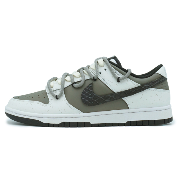 【 】 Nike Dunk Low