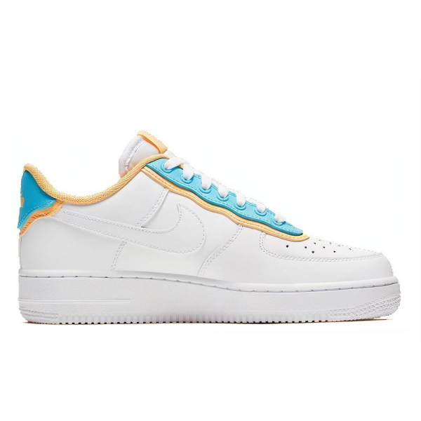Nike Air Force 1 SE