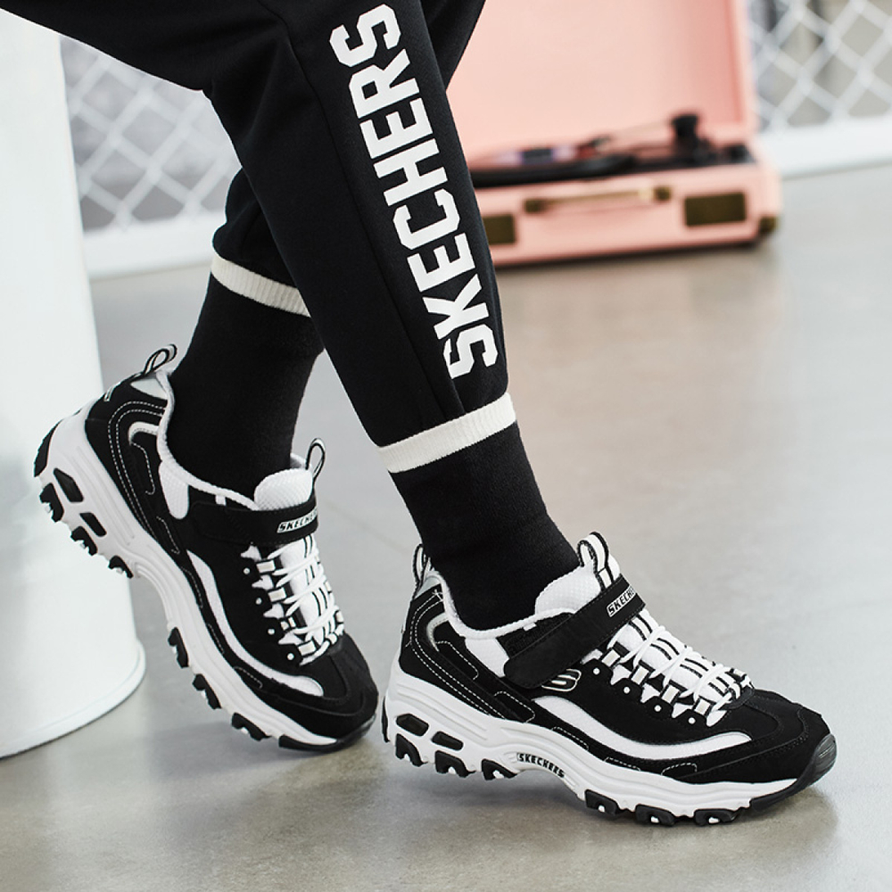 Skechers