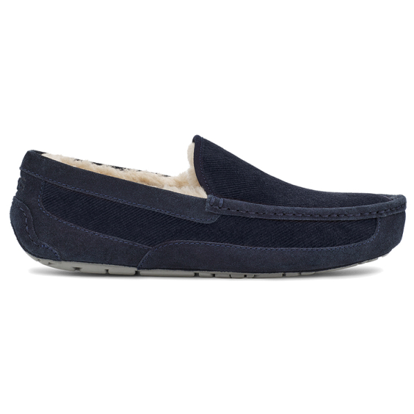 UGG Ascot Corduroy II