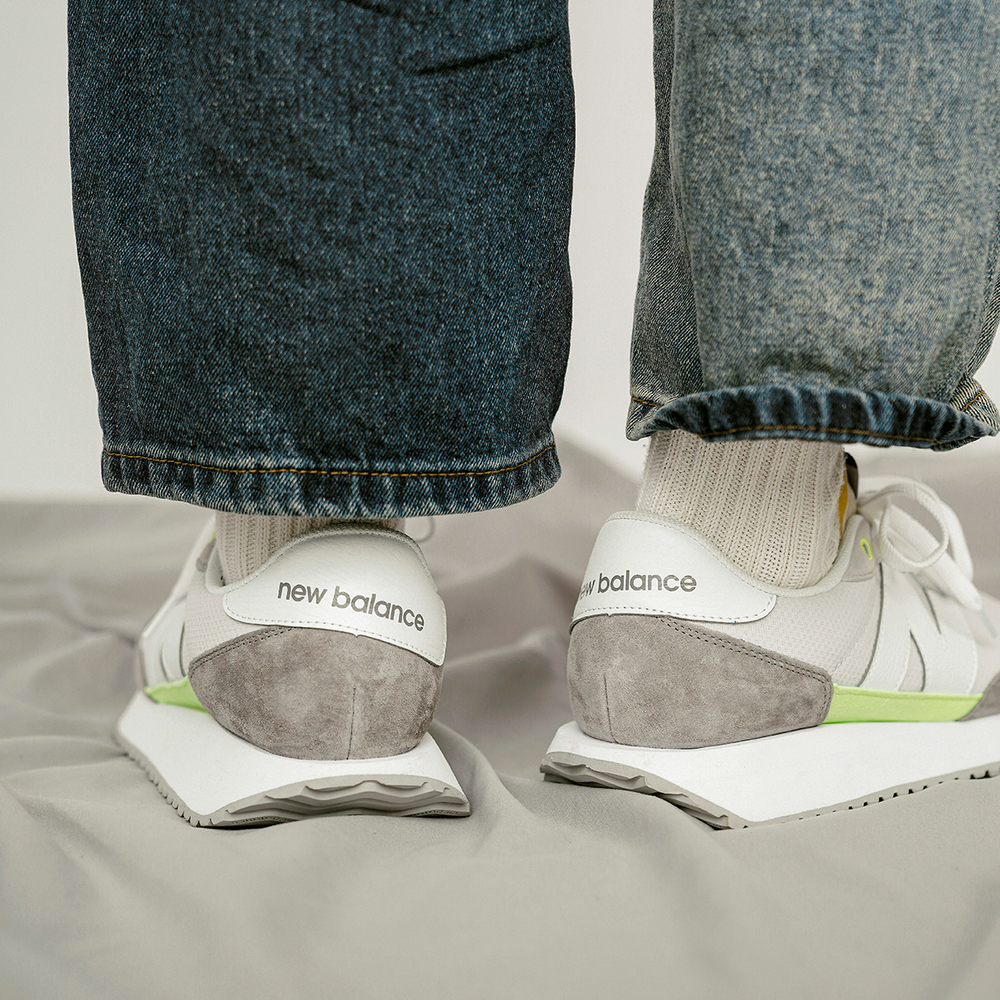 Niko and ... x New Balance NB 237 Logo