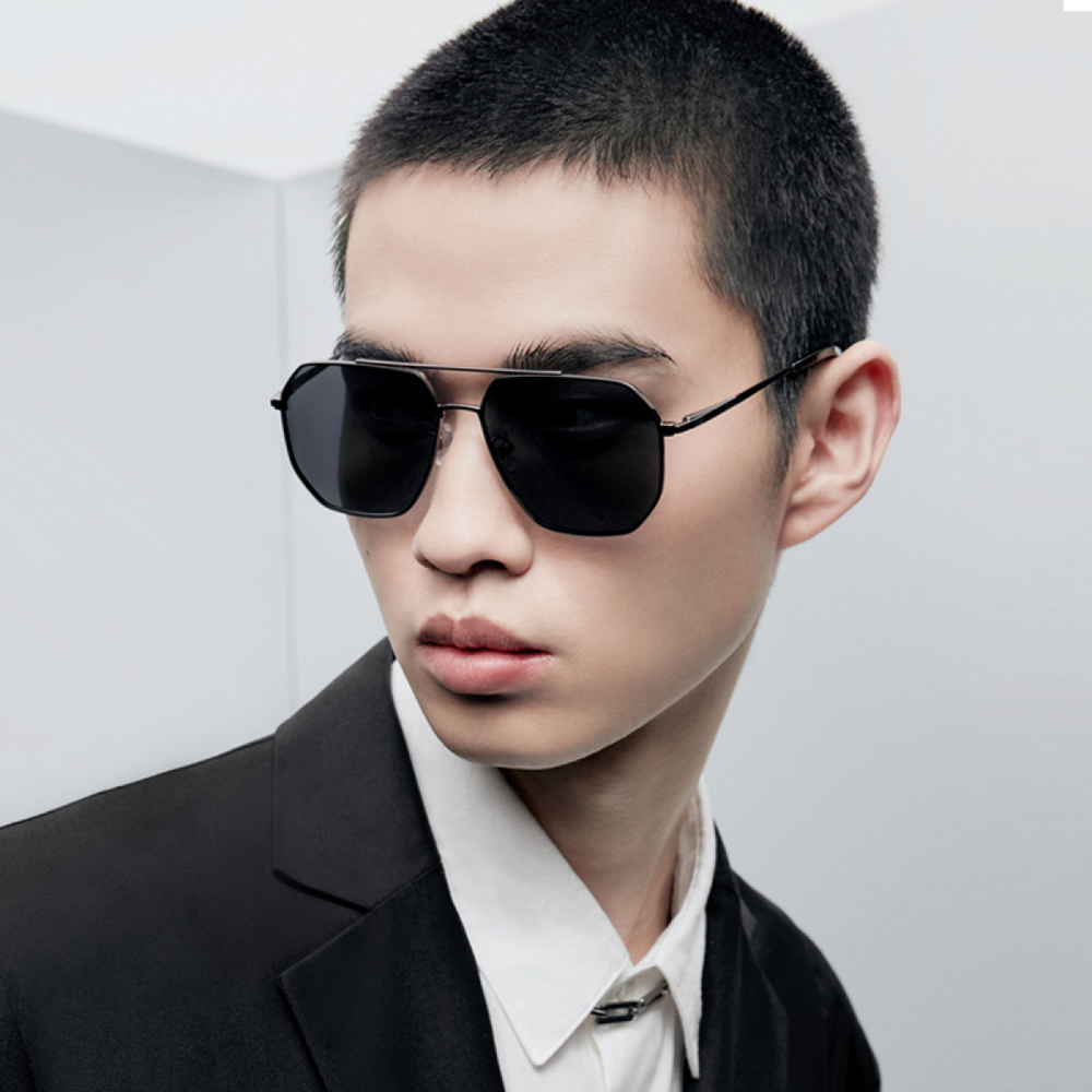 【 】 PARZIN
