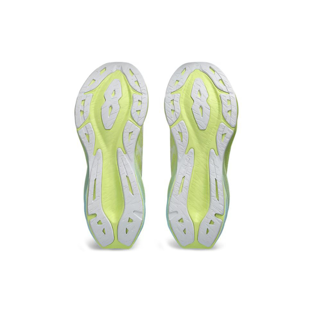 Asics Novablast 3