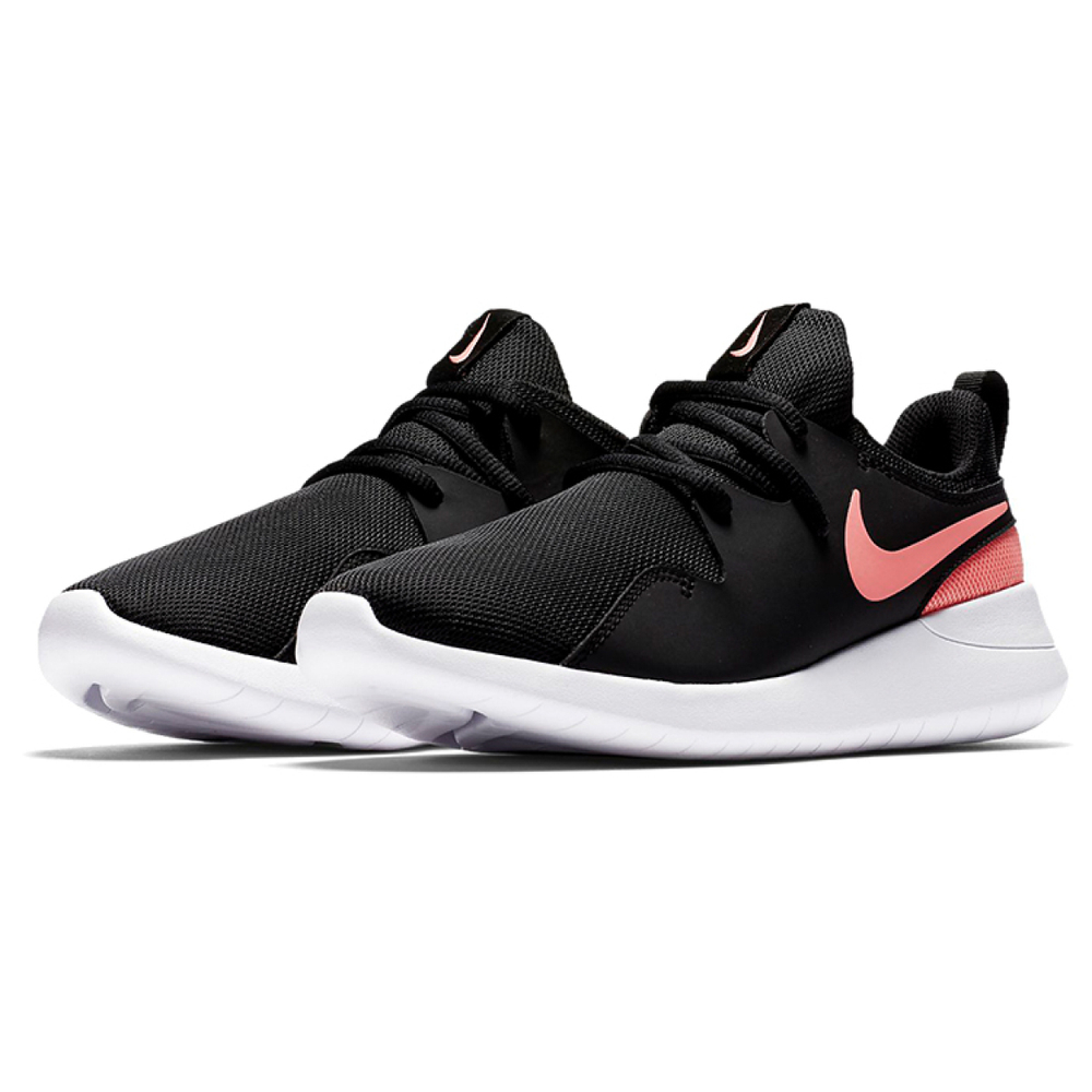 Nike Tessen Logo