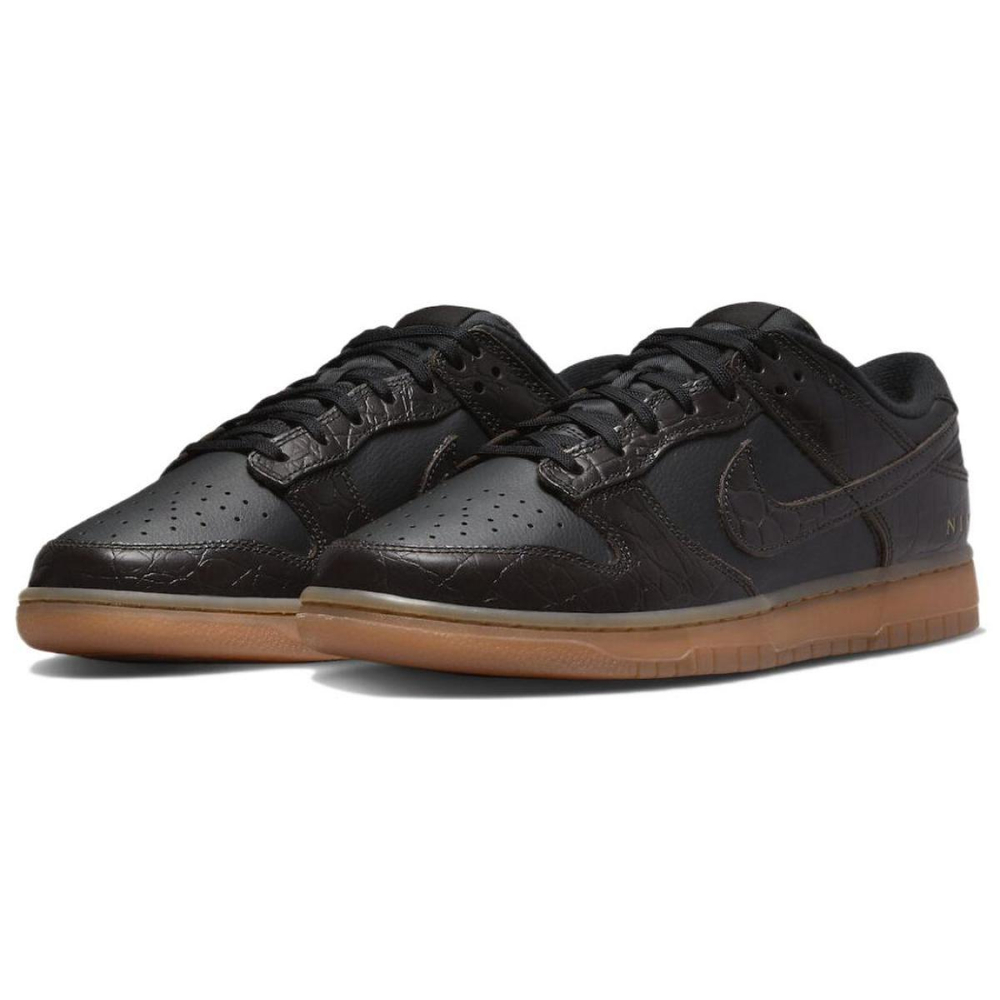 Nike Dunk se "velvet brown and black"