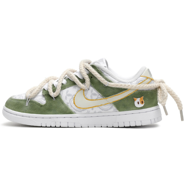 【 】 Nike Dunk Low ess vlad