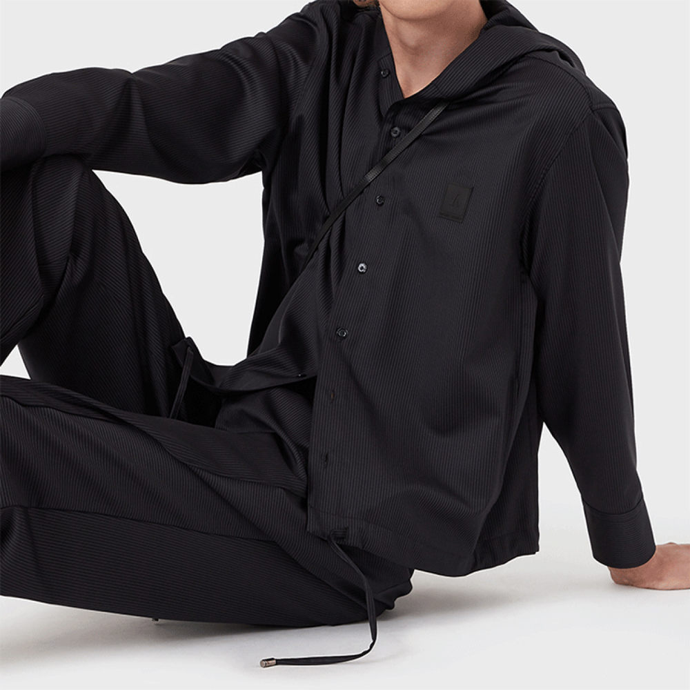 EMPORIO ARMANI SS22 Logo