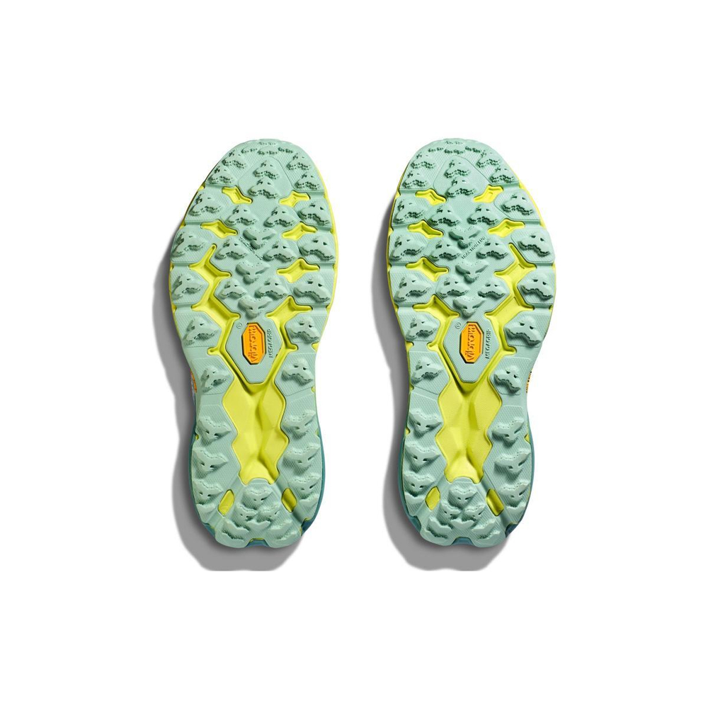 HOKA ONE ONE