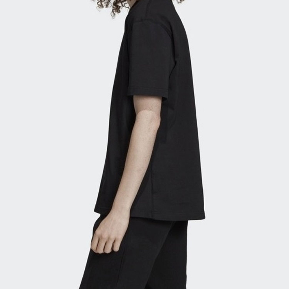 Adidas originals Vocal Tee box Logo T