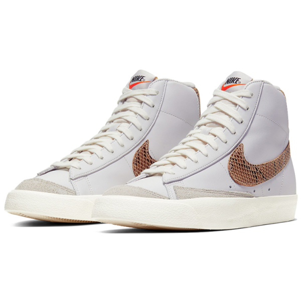 Nike Blazer '77