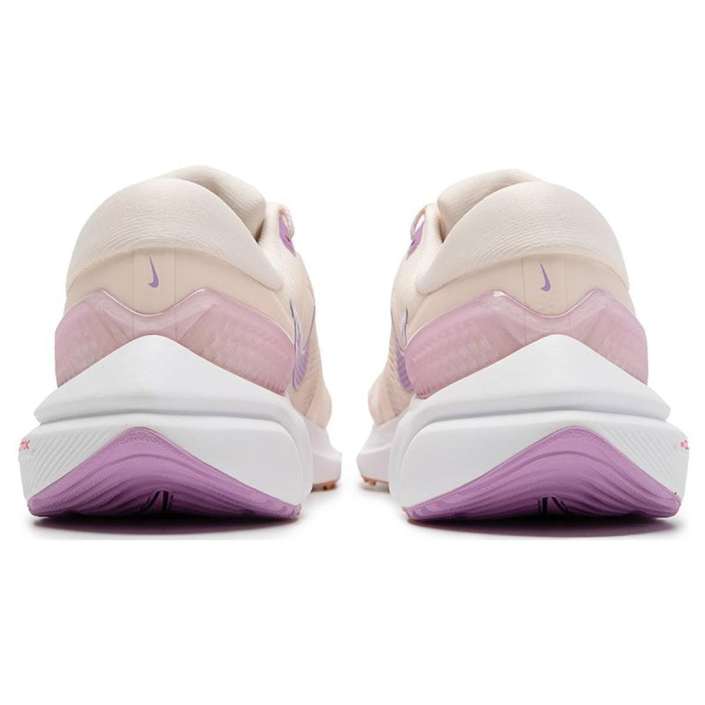 Nike Air Zoom Vomero 16