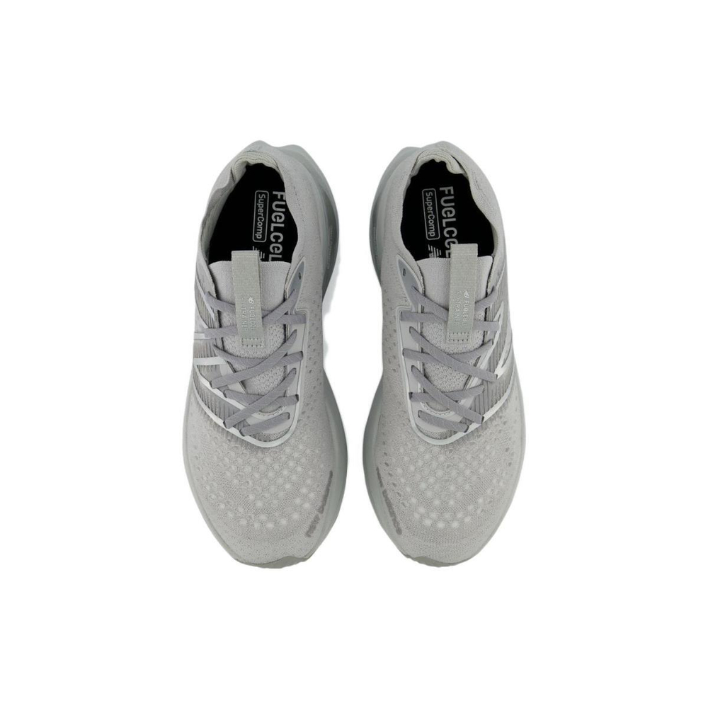 New Balance FuelCell SuperComp Trainer v2