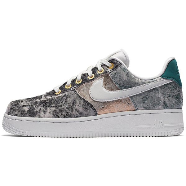 Nike Air Force 1 07 LXX