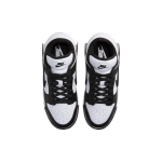 Nike Dunk Low Twist "Panda"