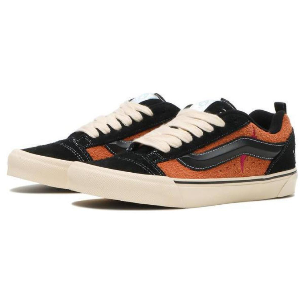 Disney/ x Vans Knu Skool