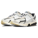 Nike Air Zoom Vomero 5