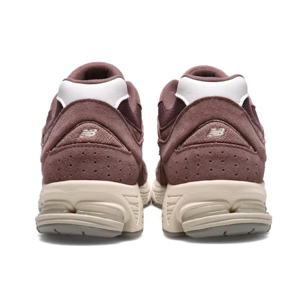 New Balance NB 2002R