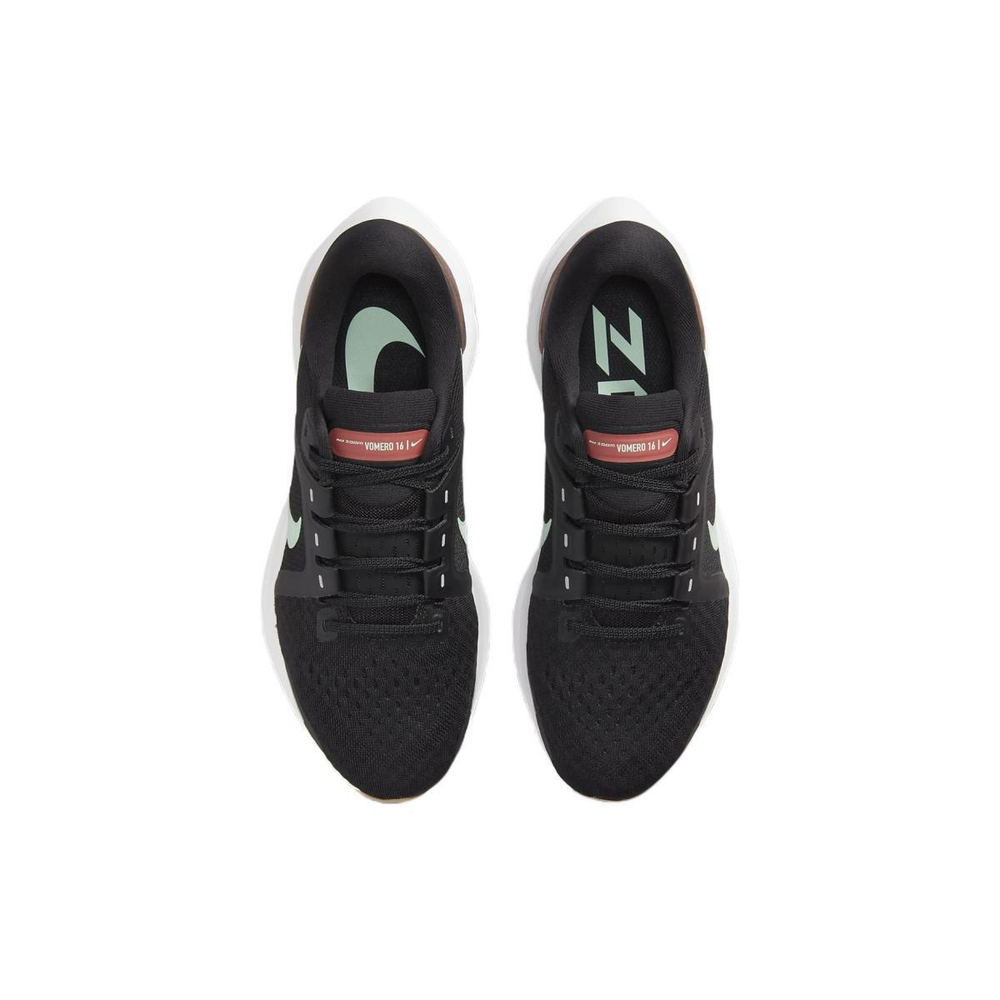 Nike Air Zoom Vomero 16